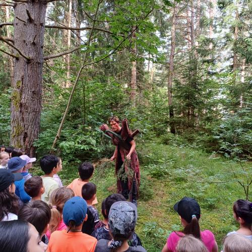 Schutzwaldfest mit Märchenaufführung 2024.11